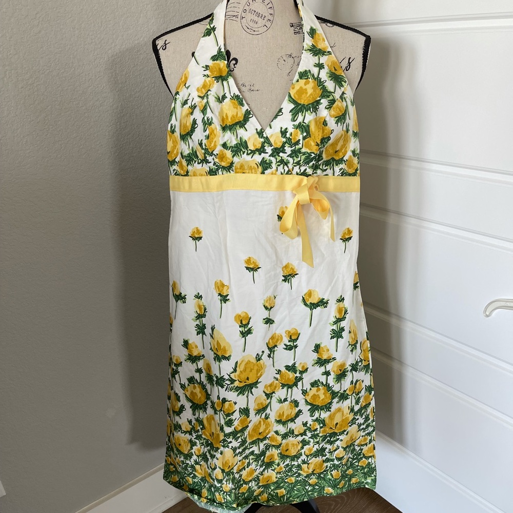 Juniors yellow rose sundress.